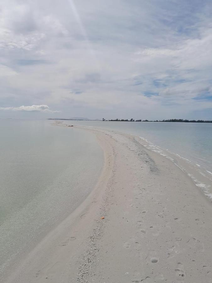 Praia Seca, 10 Pessoas, Em Frente A Lagoa Do Tome Араруама Экстерьер фото
